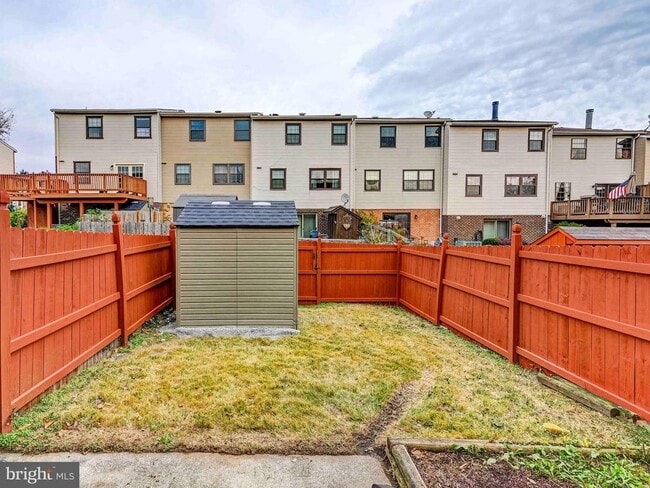 Building Photo - 18 Clinton Hill Ct