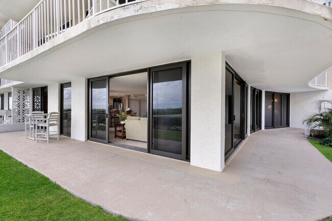 Building Photo - 3400 S Ocean Blvd