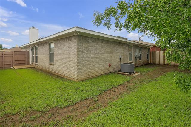Building Photo - 6008 King William Dr