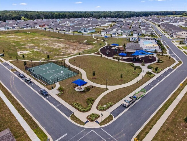 Building Photo - 7261 SW 61st Pl