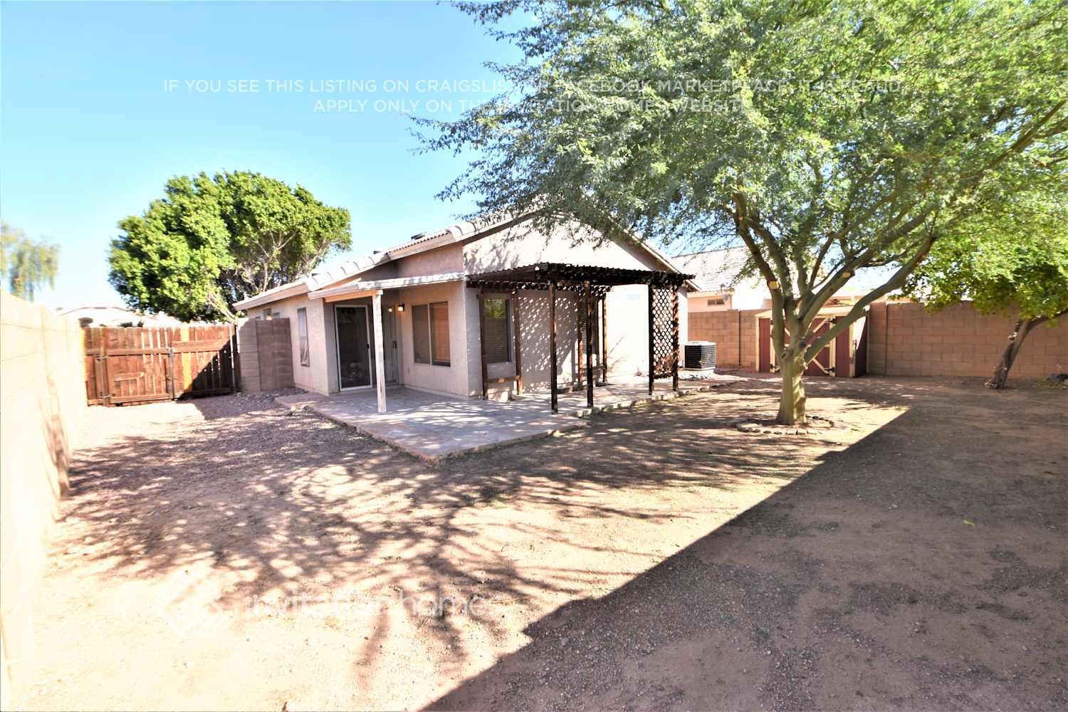 Building Photo - 13147 W Saguaro Ln