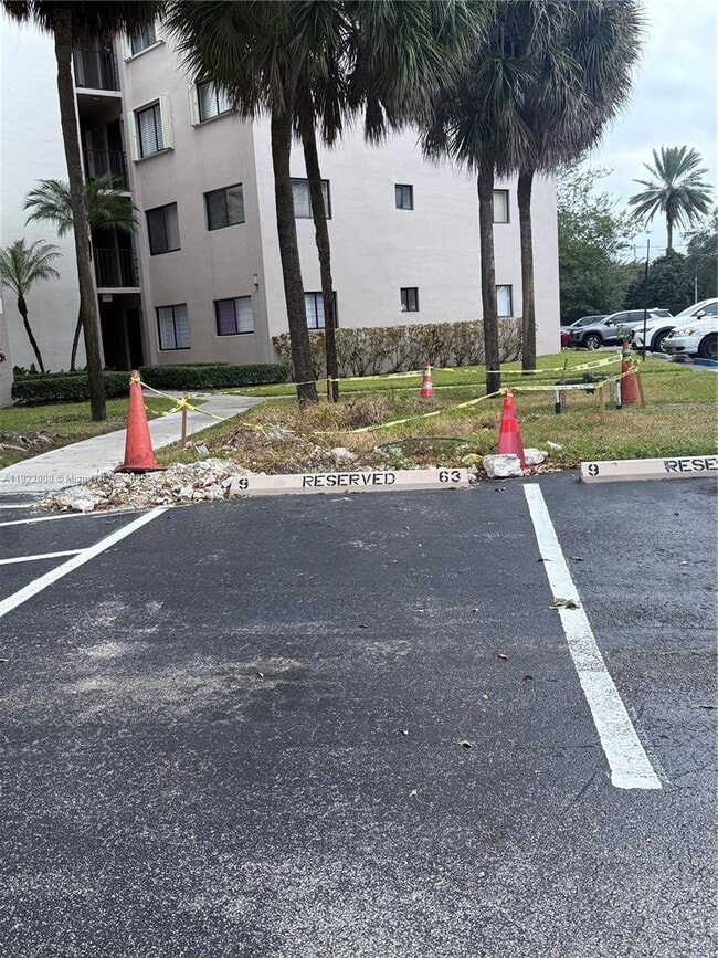 Building Photo - 8760 SW 133rd Avenue Rd