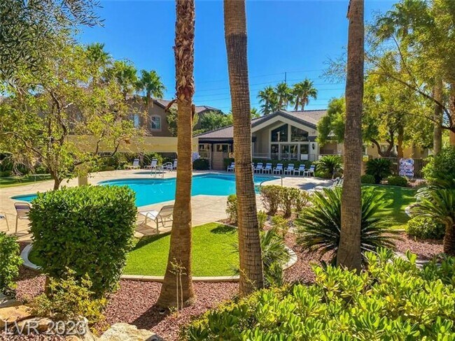 Building Photo - BEAUTIFUL GATED SOUTHWEST CONDO. 3 BEDS AND 2 BATHS. GROUND FLOOR.