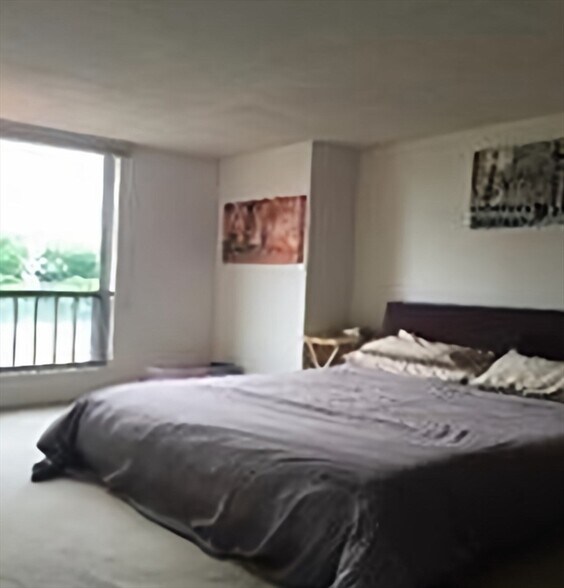 Building Photo - 44 Washington St