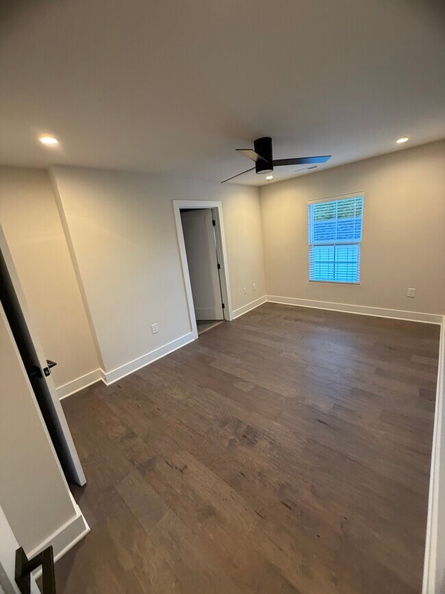 Building Photo - 19809 N Ferry St