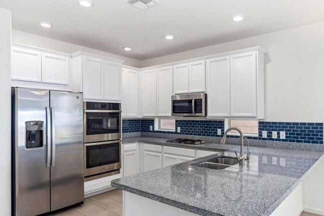 Building Photo - 10394 S Cienega Knolls Loop