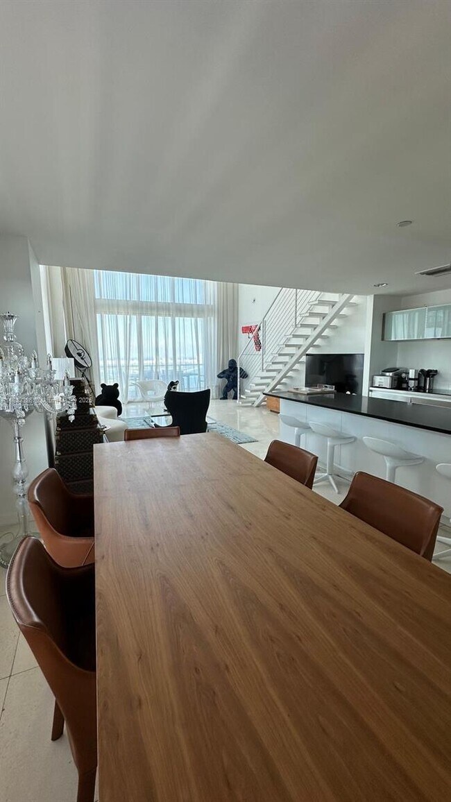 Building Photo - 1040 Biscayne Blvd