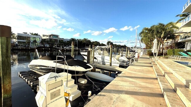 Building Photo - 45 Hendricks Isle