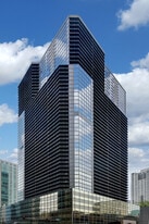 Building Photo - 663 N State St