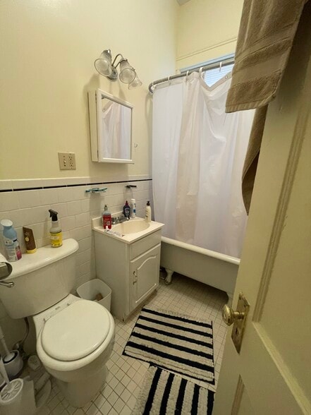 Building Photo - 82 Peterborough St