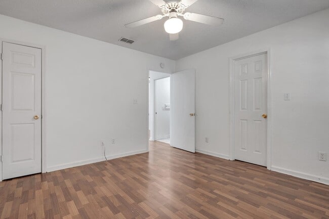 Building Photo - 2467 Nugget Ln