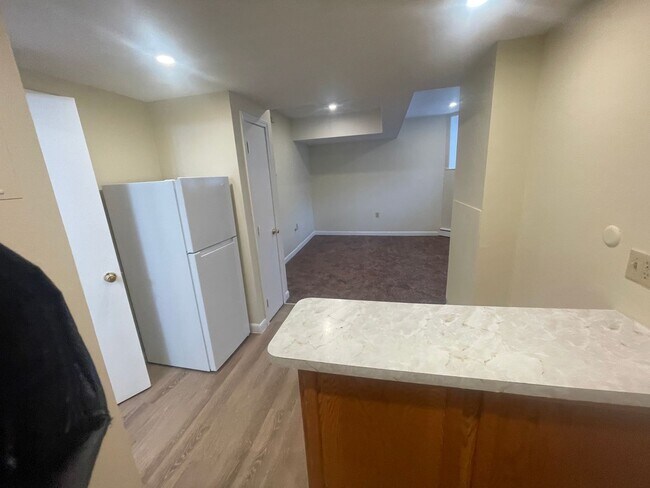 Building Photo - Now Or May 1 PACKARDS CORNER  No fee Heat Hw inc Students Ok Best Location in Allston