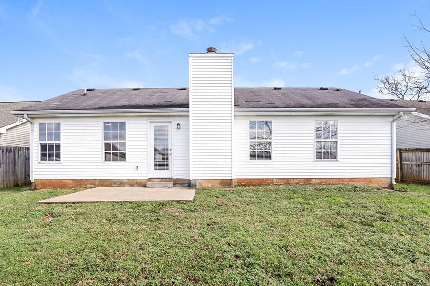 Building Photo - 1223 Matterhorn Run