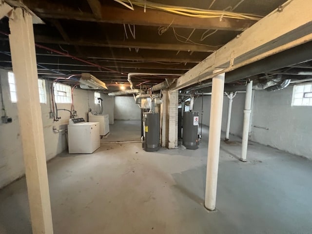 Building Photo - 10012 Robinson Ave