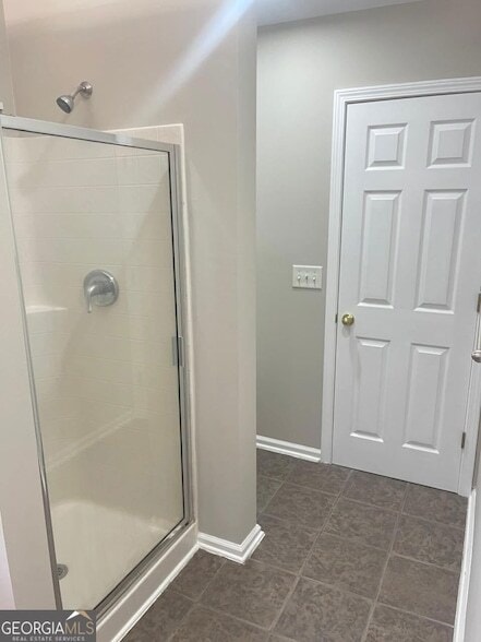 Building Photo - 3352 Chastain Gardens Dr NW