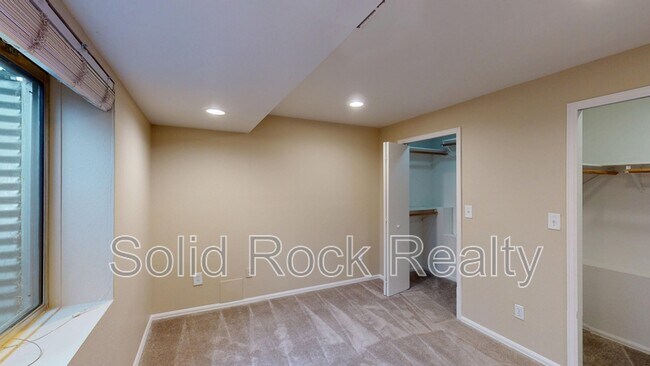 Building Photo - 4711 Skywriter Cir