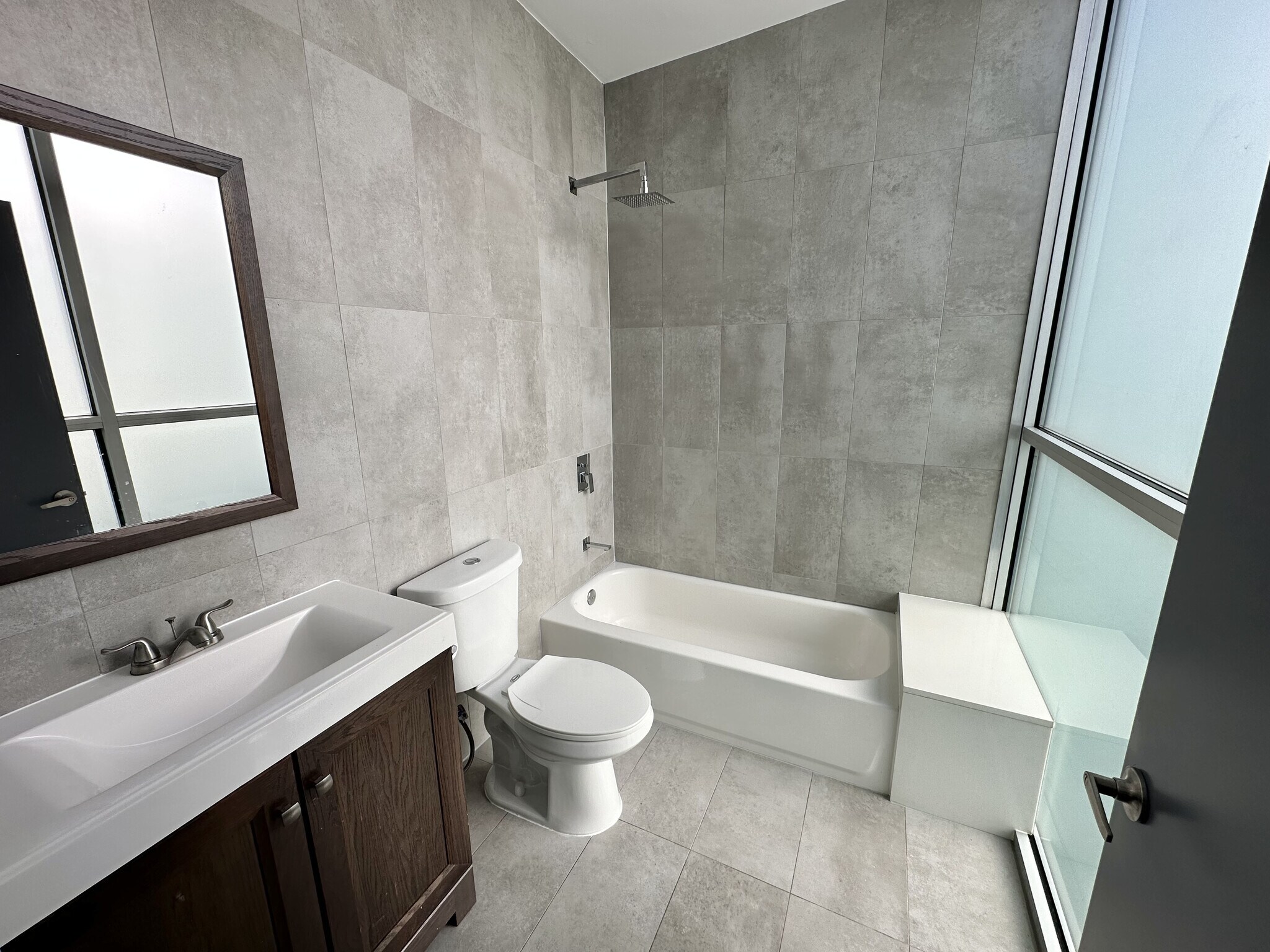 Building Photo - 1422 N 7th St