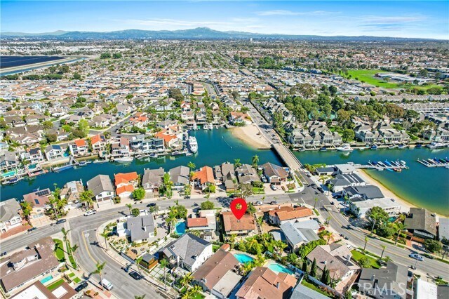 Building Photo - 16293 Wayfarer Ln