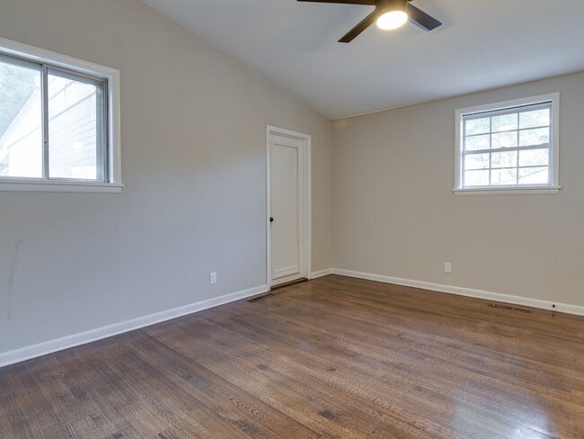 Building Photo - 5157 Mason Rd