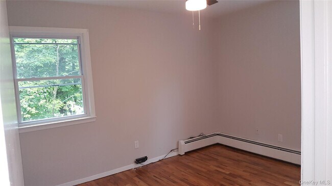 Building Photo - 82 Church St