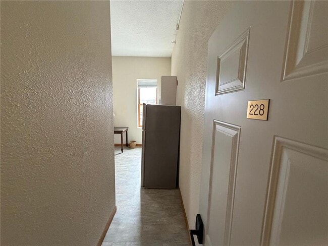 Building Photo - 542 Benson Ave SW