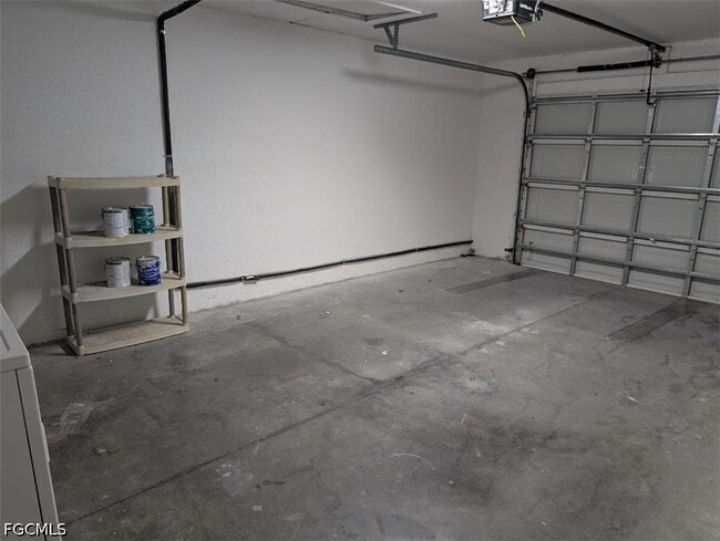 Building Photo - 4407 SW 8th Ct