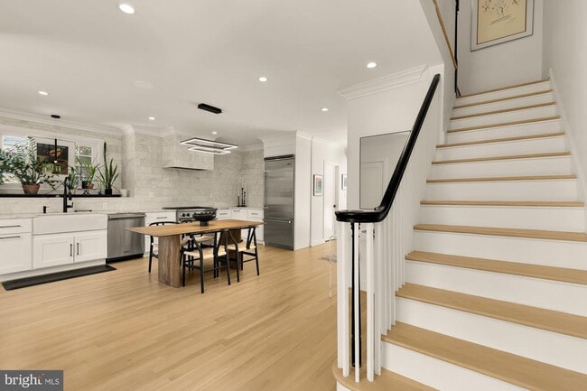 Building Photo - 4105 17th St NW