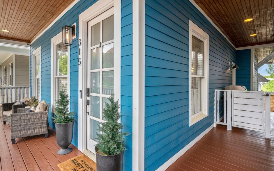 Building Photo - 315 Augusta Ave