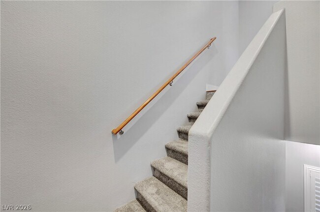 Building Photo - 2050 W Warm Springs Rd