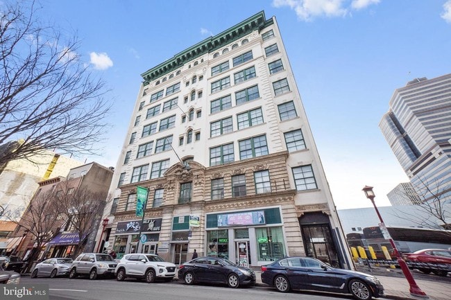 Building Photo - 1010 Arch St