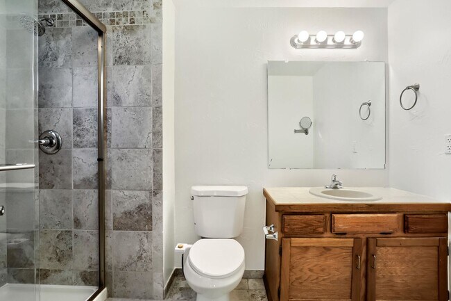 Building Photo - Gorgeous and Airy N. Boulder 4 bed, 3 bath in Quiet Cul-de-Sac - AVAILABLE NOW