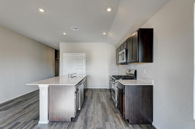 Building Photo - 11832 KAMERON Wy