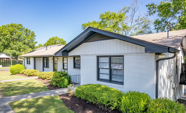 Interior Photo - West Lanier Flats