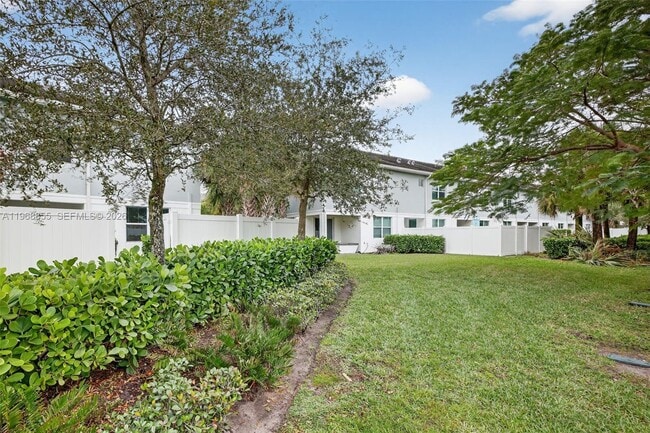 Building Photo - 543 Parsons Wy