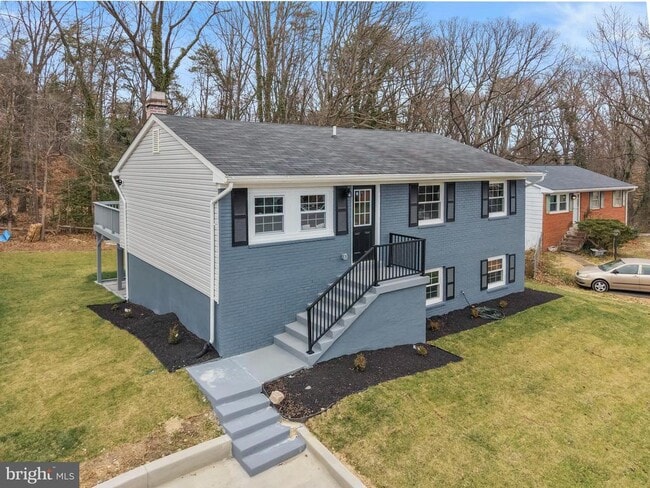 Building Photo - 4604 Kentwood Ln