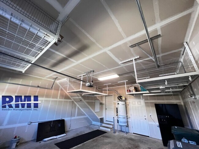 Building Photo - 11244 Borgen Loop NW