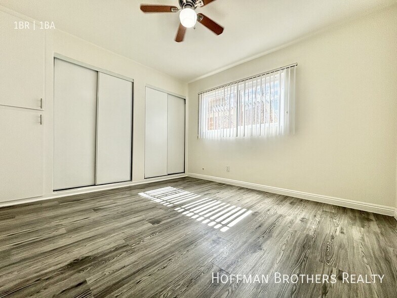 Building Photo - 1088 W 39th St