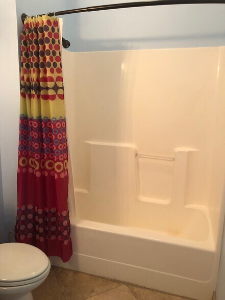 master bath - 936 Broad St