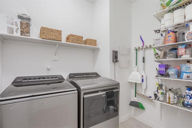 Building Photo - 1104 Elijah Dr