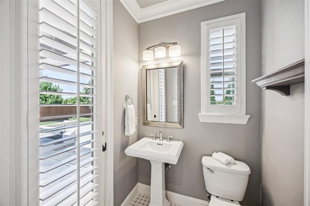 Building Photo - 12537 Winding Hollow Ln