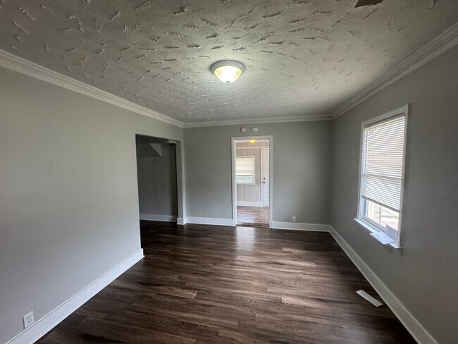 Building Photo - 1895 S Lauderdale St