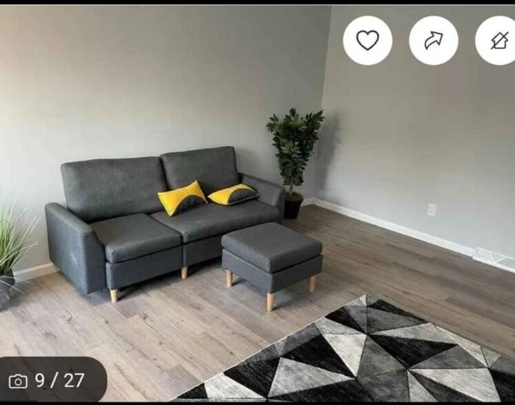 Building Photo - 119 S Academy St