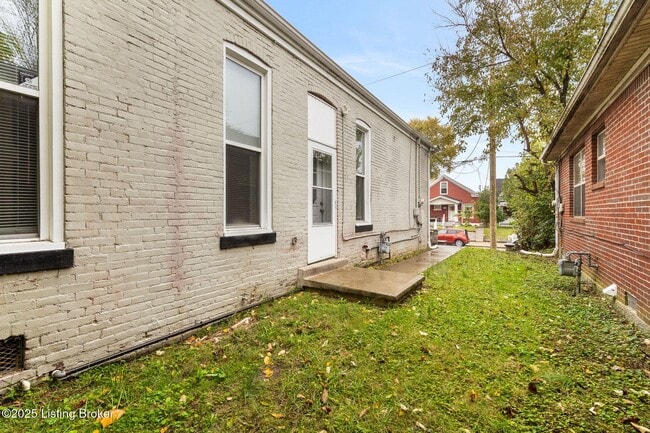 Building Photo - 408 Dr W. J. Hodge St