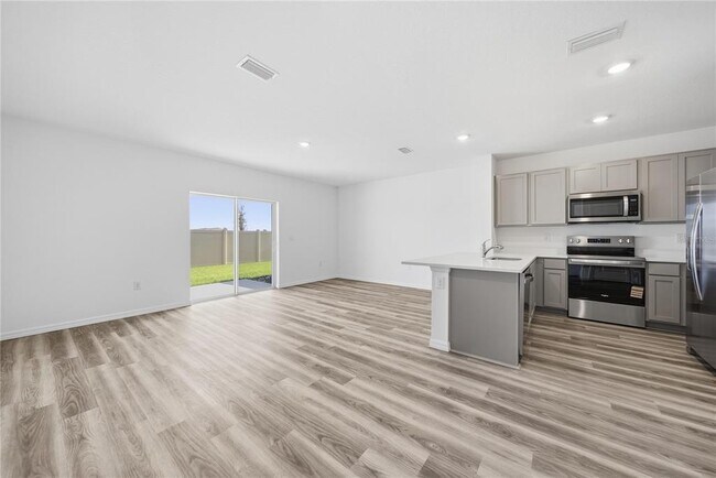 Building Photo - 2480 Riversong Ldg Ln