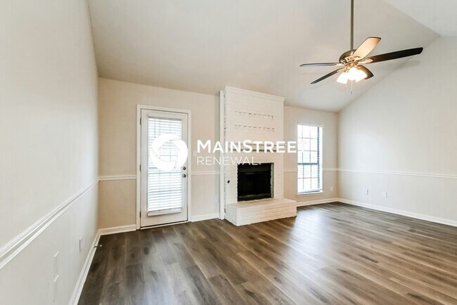 Building Photo - 3 Bedroom Pet-Friendly Home in OLIVE BRANCH, MS with Main Street Renewal
