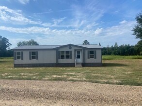 Building Photo - 110 Private Rd