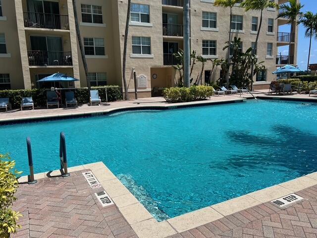 Building Photo - 1805 N Flagler Dr