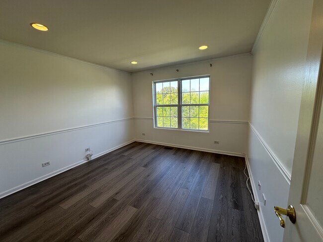 Building Photo - 31782 Pine View Blvd