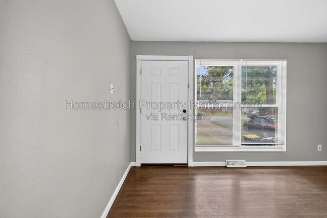 Building Photo - 9993 Fox Hall Ct