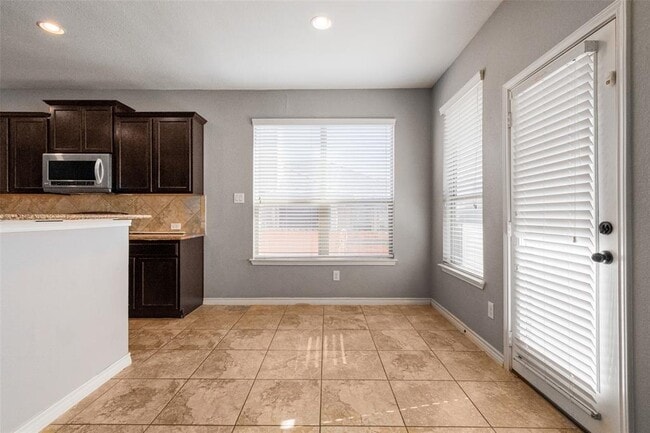 Building Photo - 19701 Drifting Meadows Dr